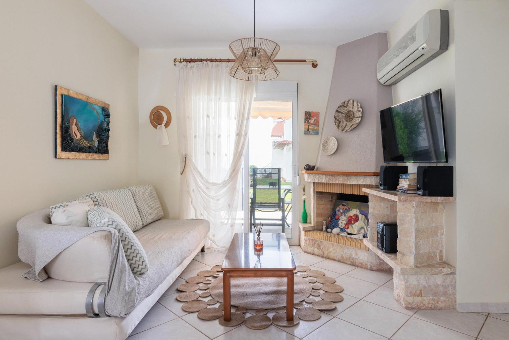 Apartment Next To The Sea Paralia Dionysiou Luaran gambar